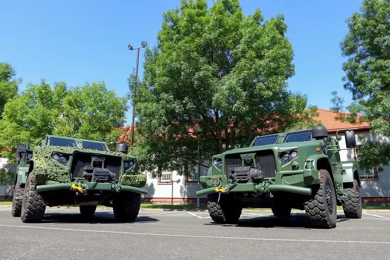 Oshkosh 4×4 Joint Light Tactical Vehicles (JLTVs) (Photo by Slovak Ministry of Defence)