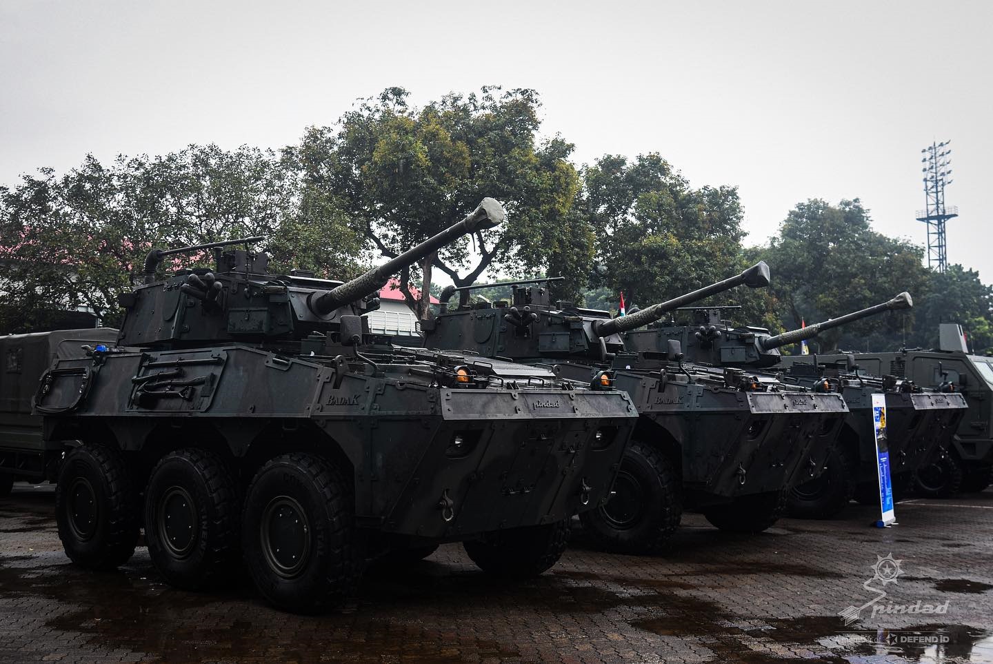 Indonesian Army Badak 6×6 fire support vehicles