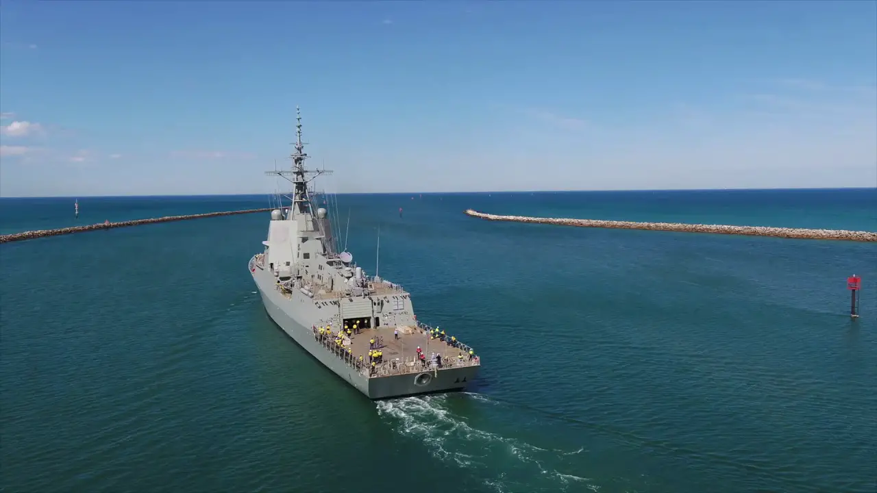 HMAS Brisbane (DDG 41) Air Warfare Destroyer