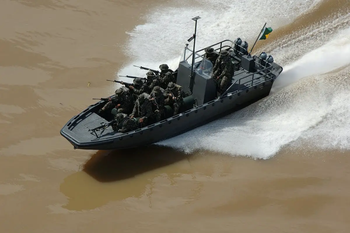 Watercat M8 fast landing craft