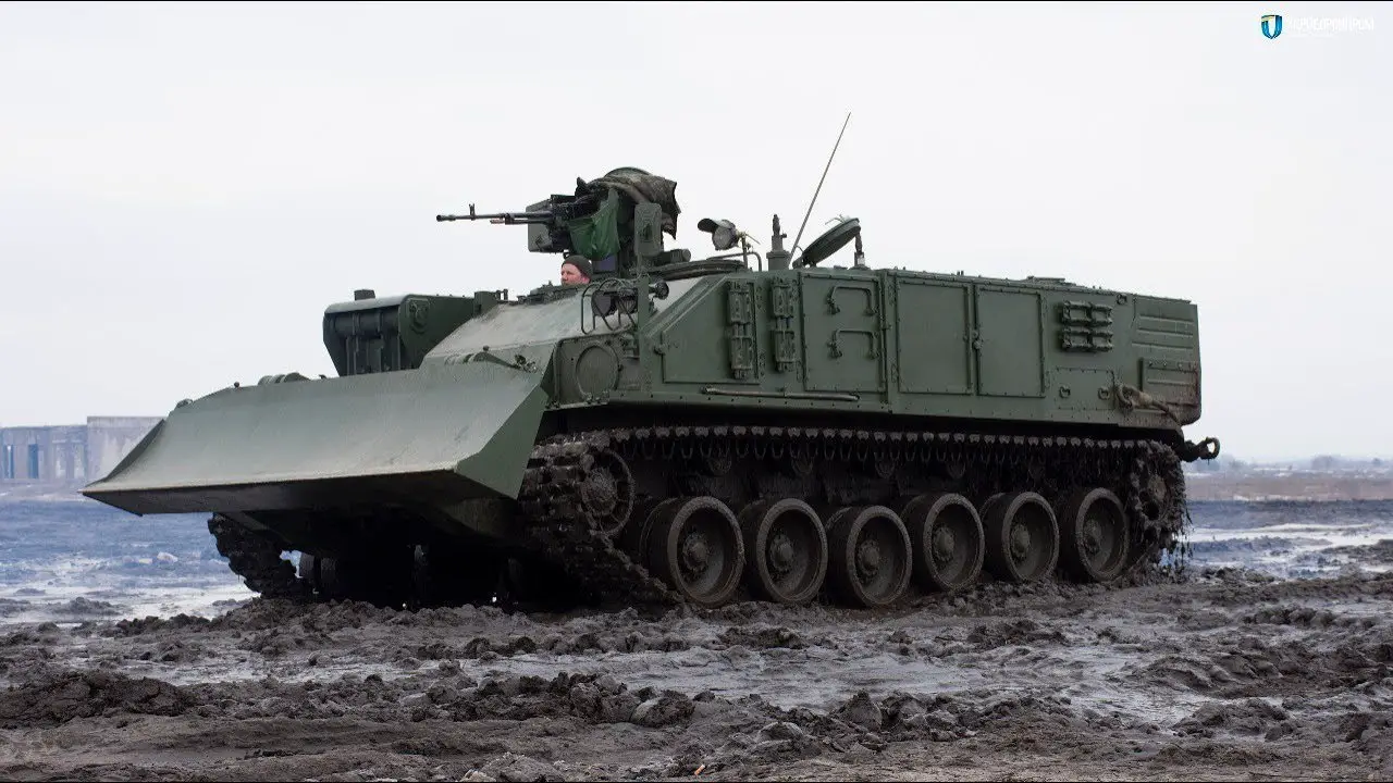 BREM-84 Atlet armored recovery vehicle