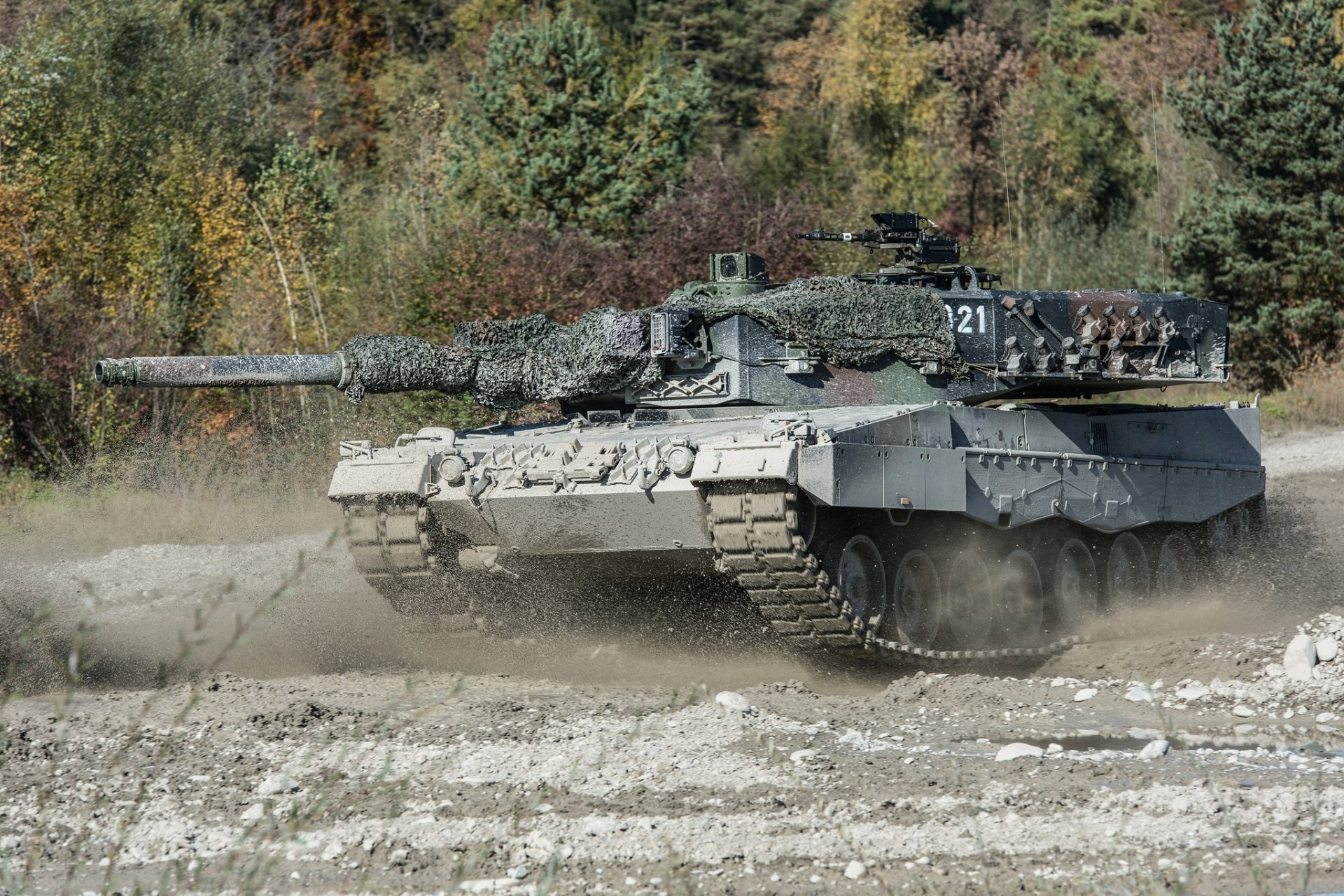 Leopard 2 Main Battle Tank Military Wallpapers