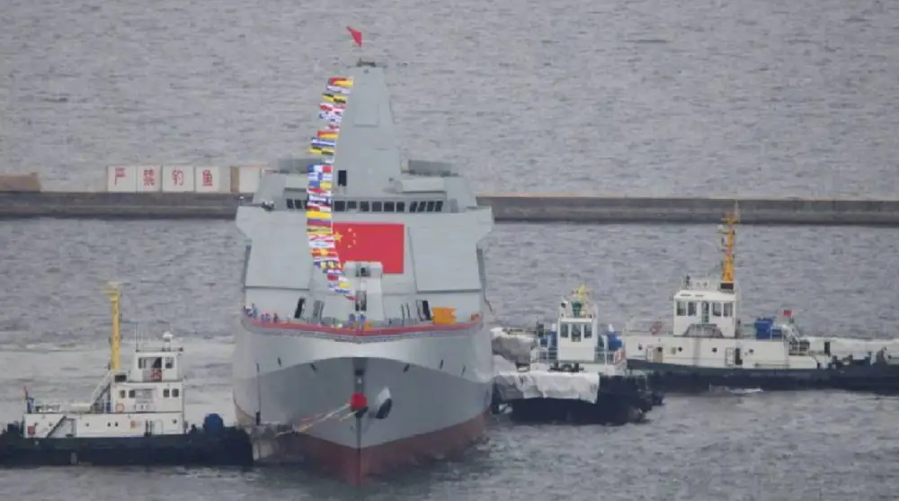 China Launches 2 Type 055 guided missile destroyers destroyers simultaneously