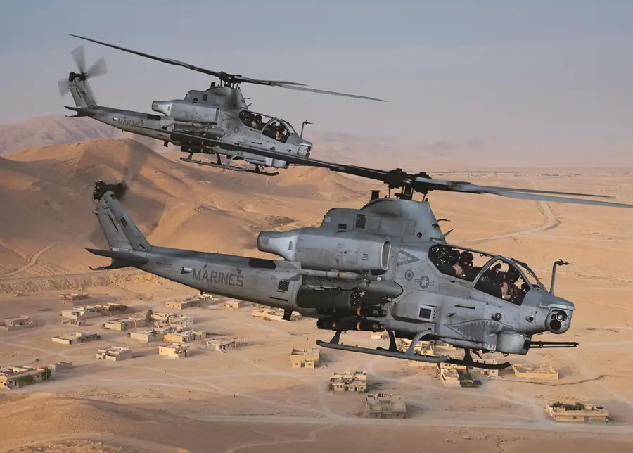 bell-ah-1z-viper-attack-helicopter-1.jpg