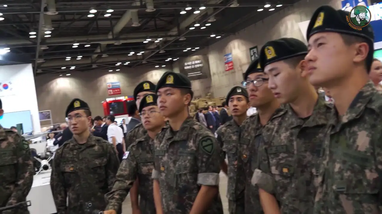 DX Korea 2018: Foreign Exhibitors and armoured vehicles by Daeji and KIA