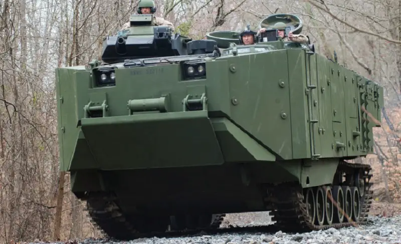 AAV7A1 RAM/RS Assault Amphibious Vehicle