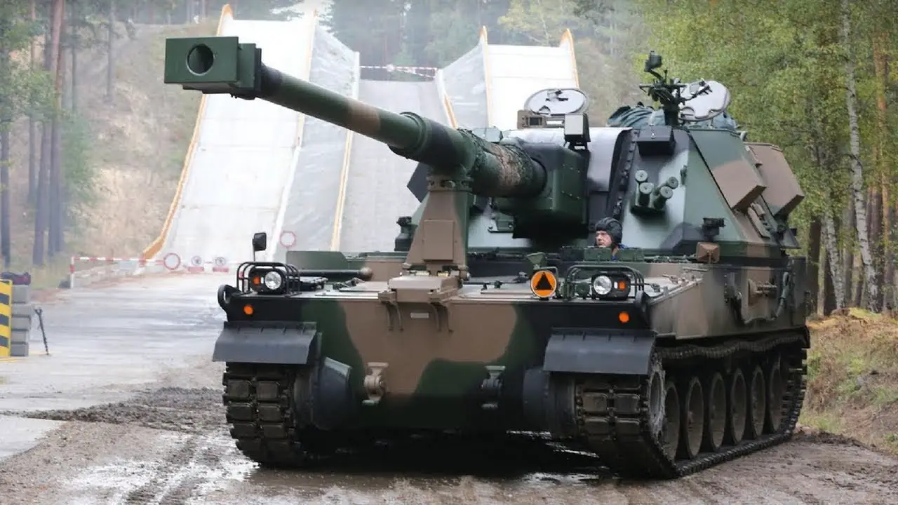 Polish Army AHS Krab 155mm Self-Propelled Howitzer