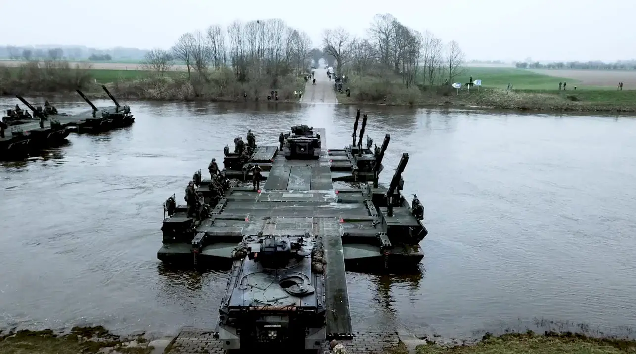 How NATO gets tanks across rivers