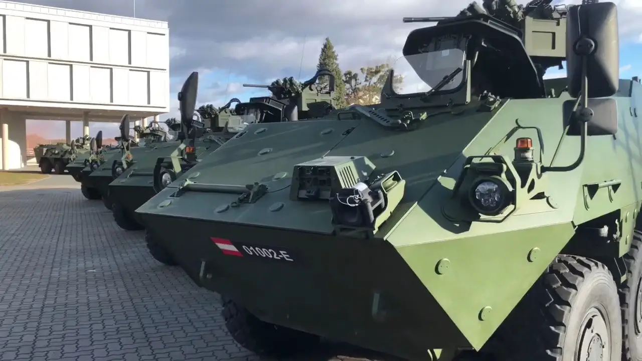 Austrian Army Pandur Evo 6x6