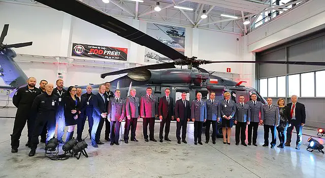 Poland orders four S-70i Black Hawk helicopters