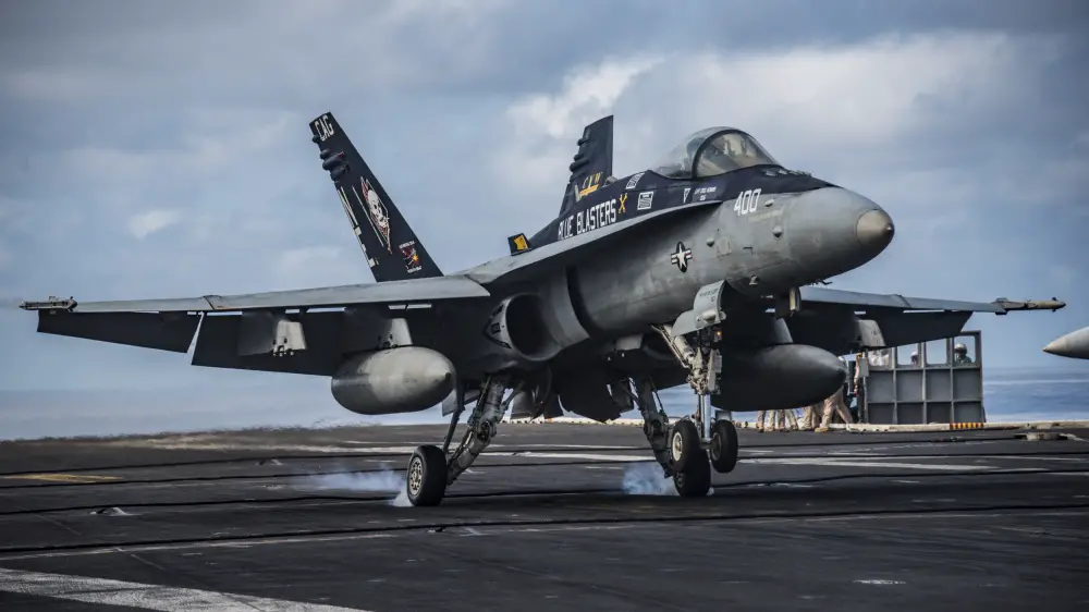 U.S. Navy farewells F/A-18C Hornet aircraft