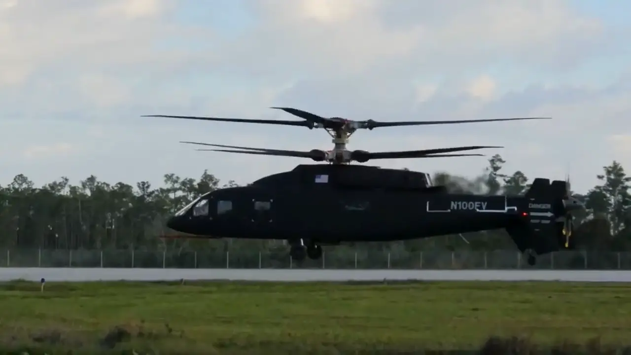 Sikorsky-Boeing SB>1 DEFIANT Helicopter Achieves First Flight