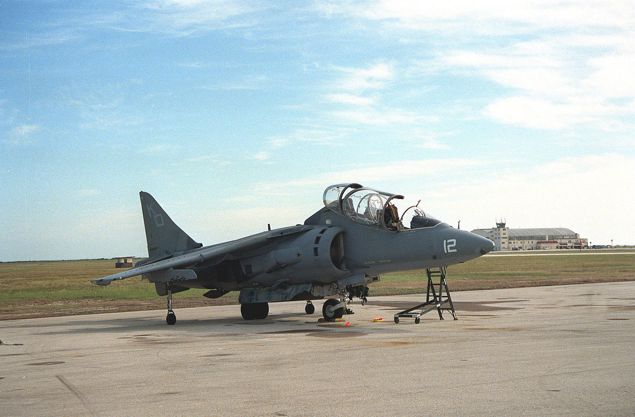 T/AV-8B Harrier II trainer
