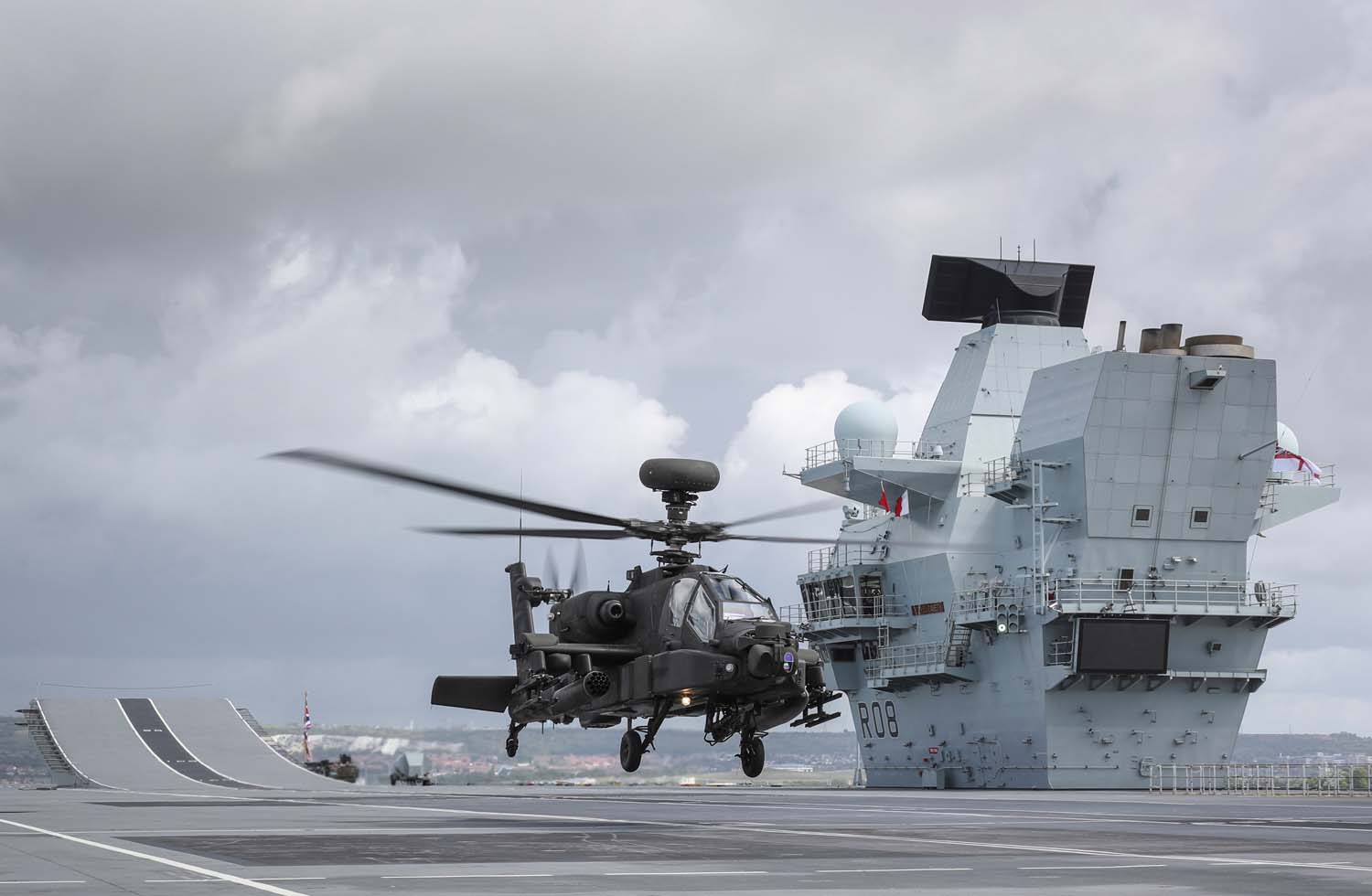 Apache AH Mk 1 Attack Helicopter join HMS Queen Elizabeth for trials