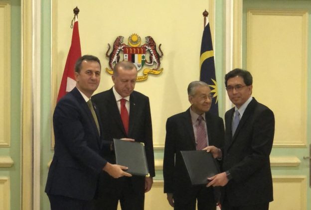 Aselsan has signed a memorandum of agreement (MoA) with Sapura Secured Technologies, a leading defense electronics company in Malaysia, with regards to the transfer of technology of Software Defined Radios (SDR) in conjunction with KL Summit 2019 held in Kuala Lumpur, Malaysia between 18-21 December.