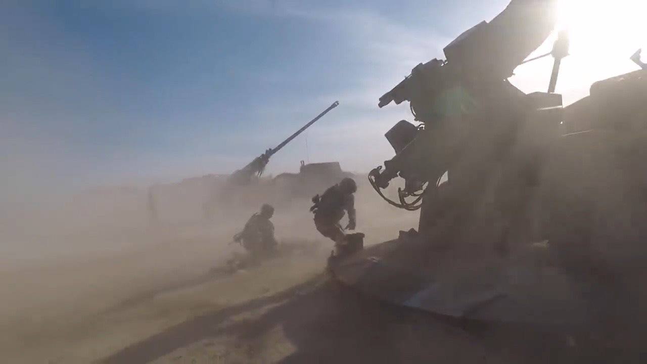 French Artillery Engage ISIS with CAESAR 155mm Self Propelled Howitzers