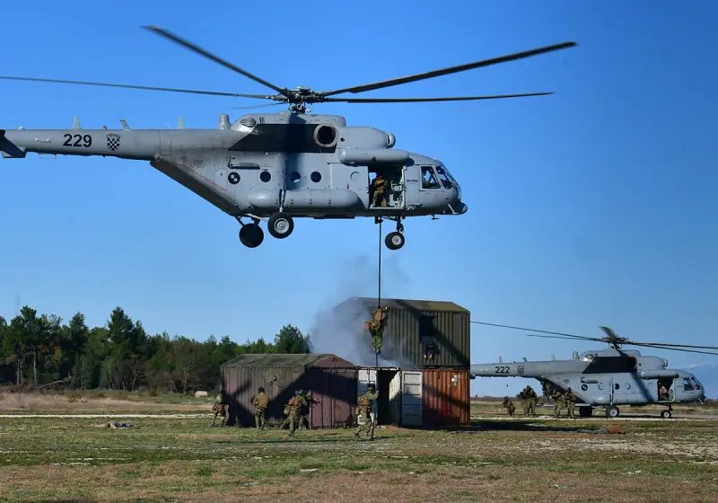 The official inauguration of the Multinational Special Aviation Program Training Center in Zadar, Croatia, on Dec. 11 ended with a demonstration by Croatian special forces using two Mi-171Sh helicopters escorted by two OH-58Ds.