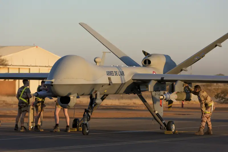 The French Air Forceâ€™s MQ-9 Reaper Block 1 unmanned aircraft have now been cleared to drop GBU-12 laser-guided bombs, while the new Block 5s to be delivered in 2020 will add GBU-49s and Hellfire missiles to their range of weapons.