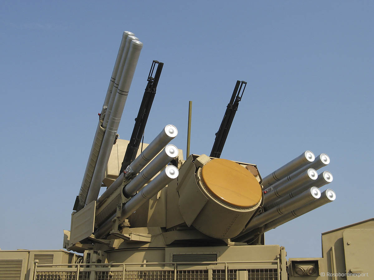 Pantsir self-propelled, medium-range surface-to-air missile systems