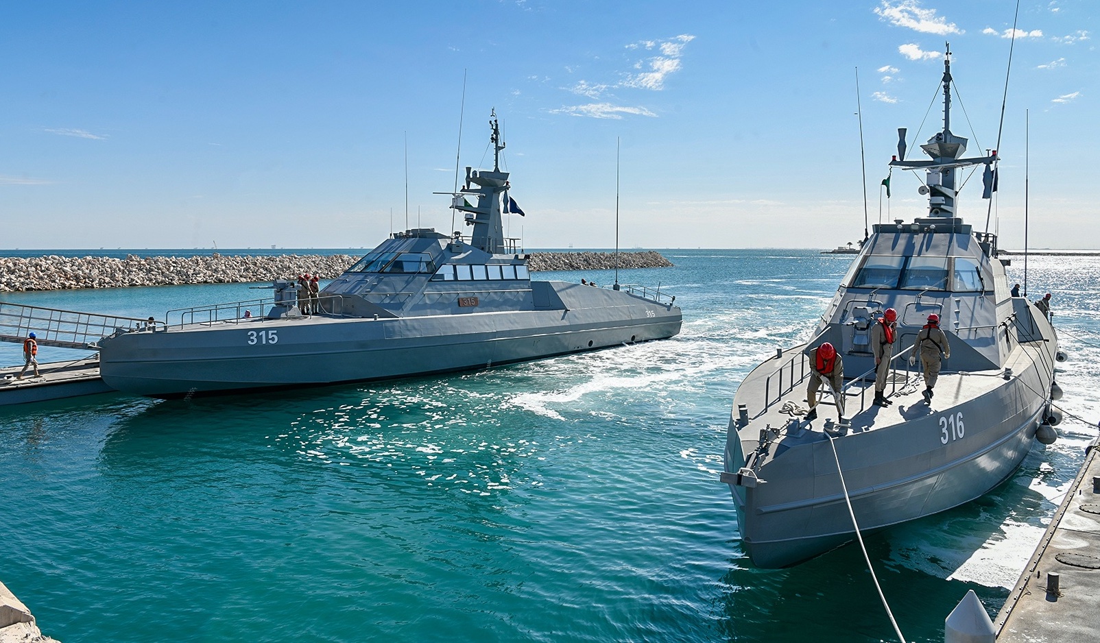 Royal Saudi Navy Receives First CMN HSI 32 High-Speed Interceptors