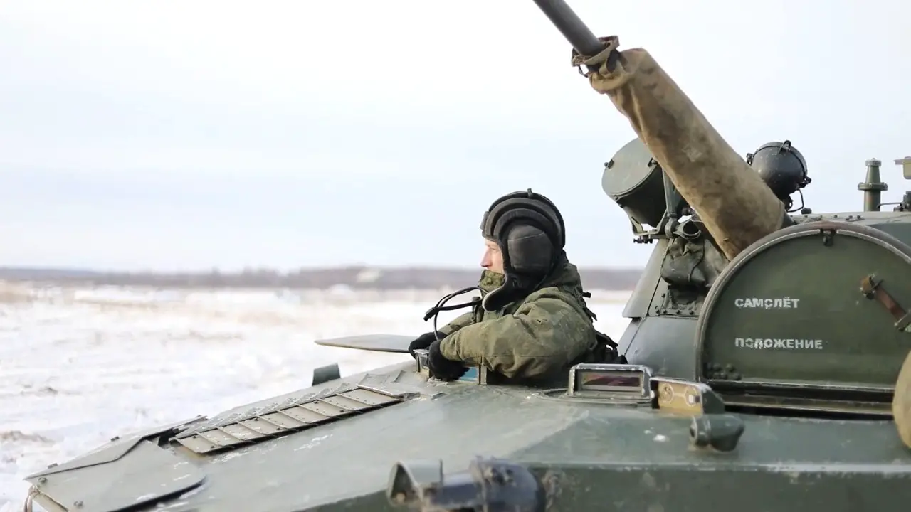 Russian Airborne Troops BMD-2 Live Fire Exercise