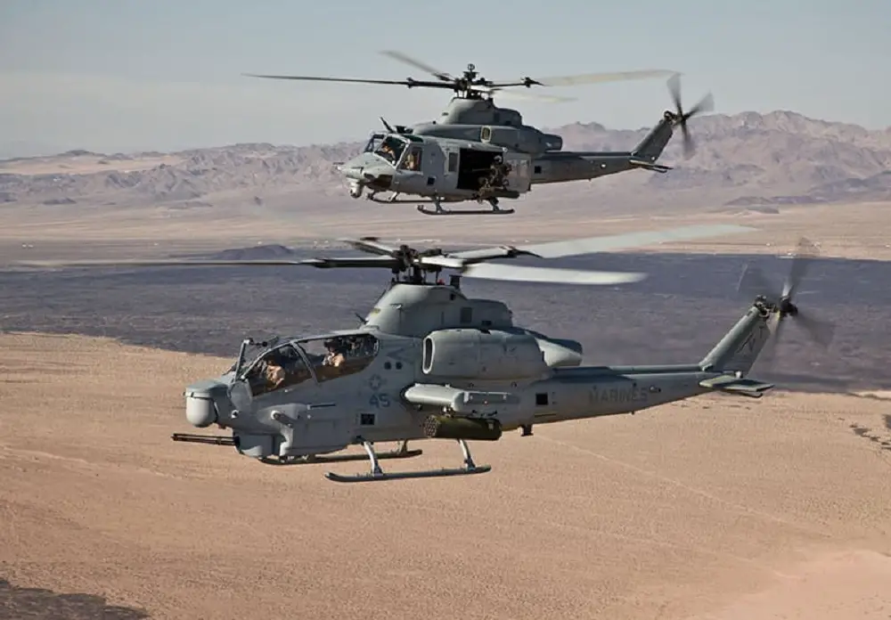 Bell AH-1Z Viper and H-1Y Venom Helicopter 
