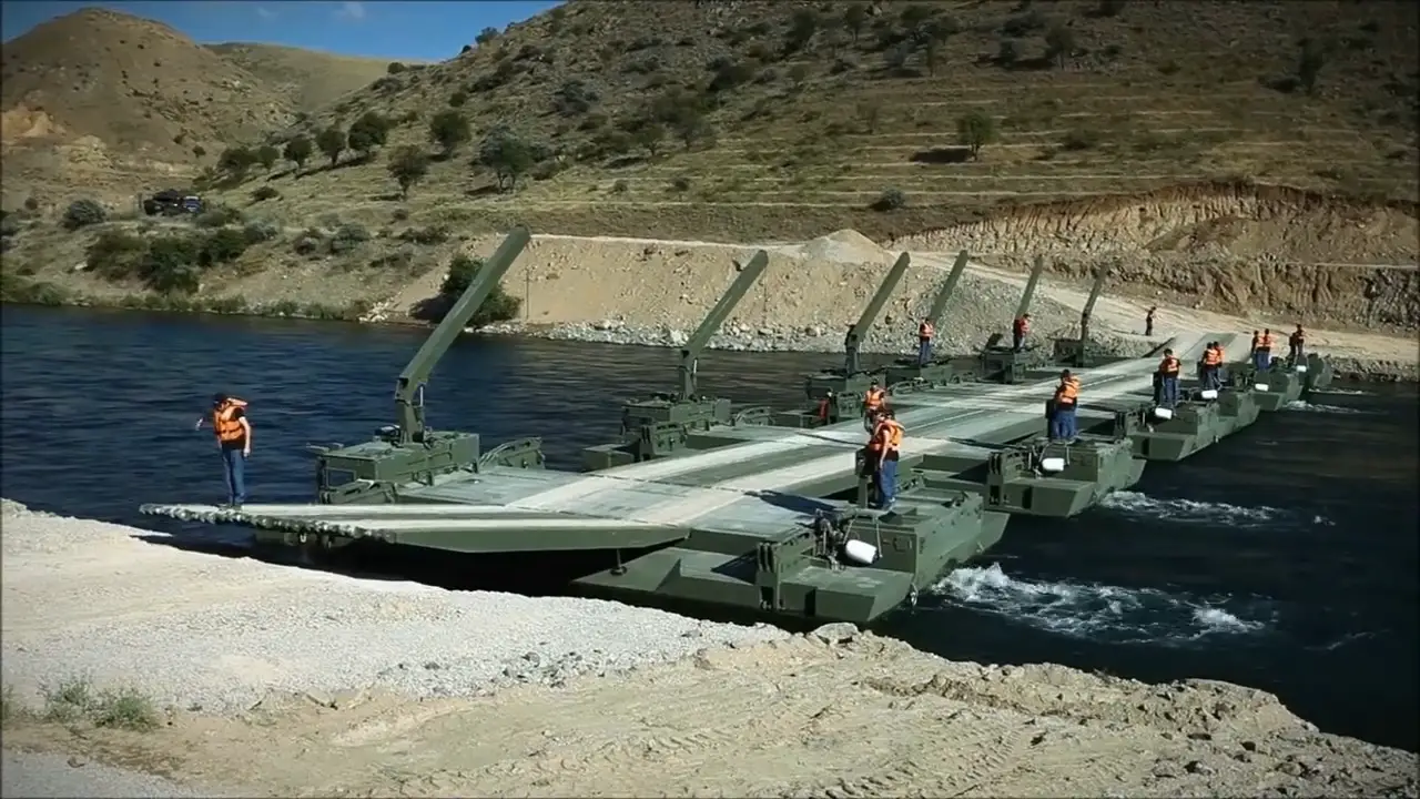 OTTER Armoured Amphibious Assault Bridge (AAAB)
