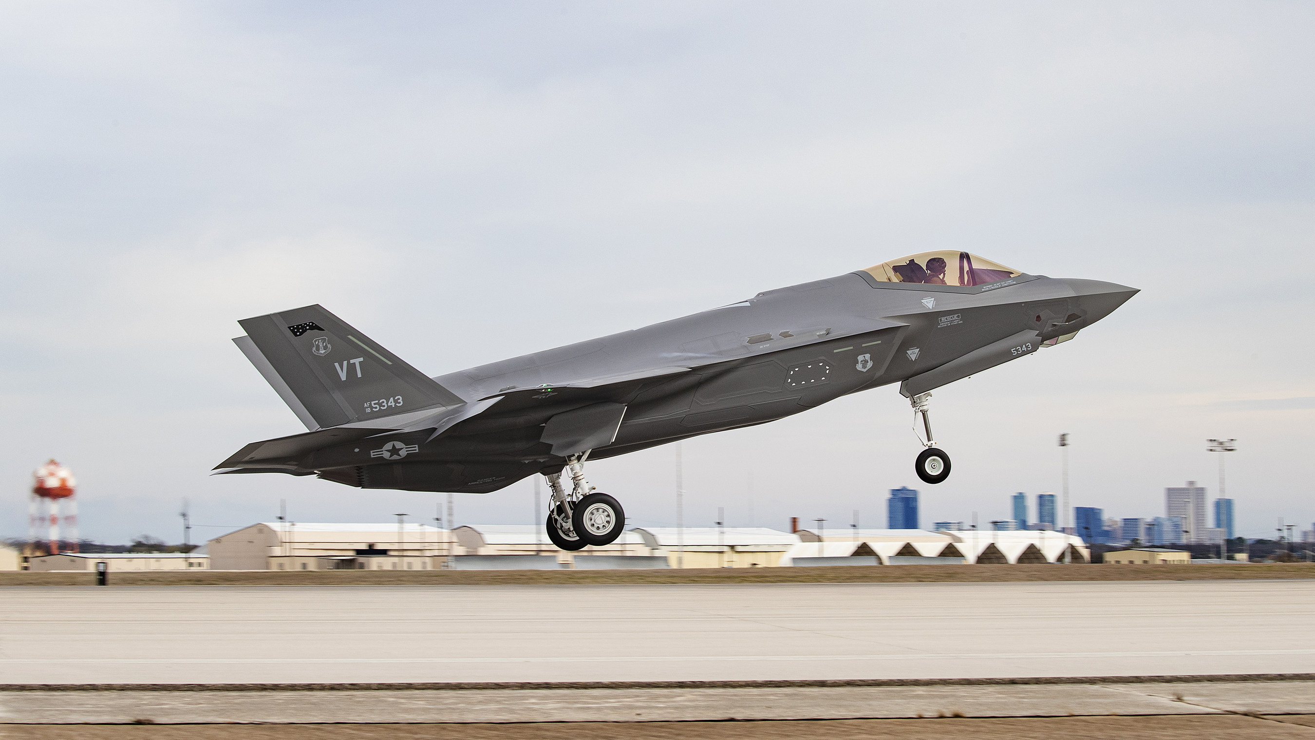 Lockheed Martin Delivers 500th F-35 Aircraft