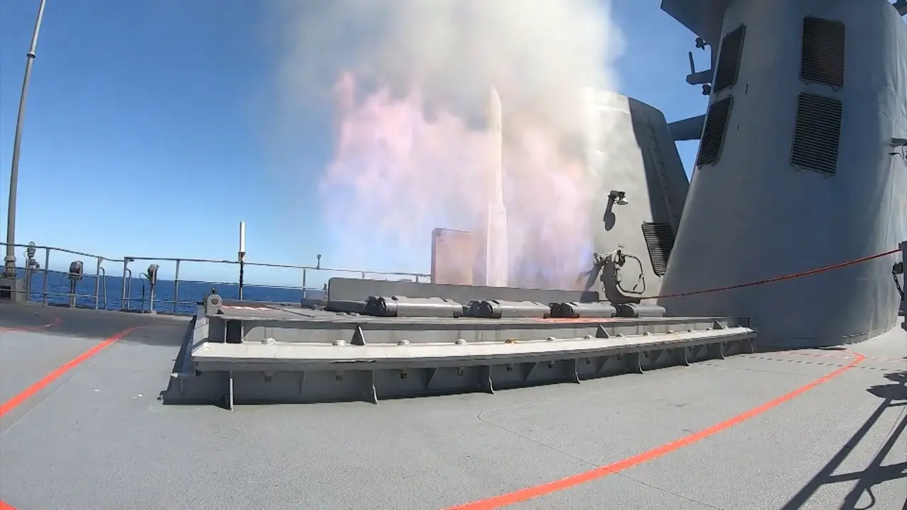 Royal Australian Navy HMAS Arunta Tests Its Evolved Sea Sparrow Missile