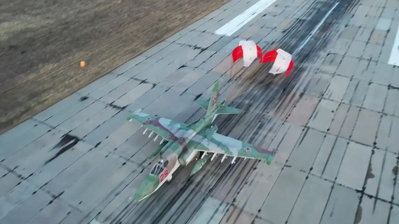 Russian Southern Military District Su-25SM Grach Destroys Surface Targets