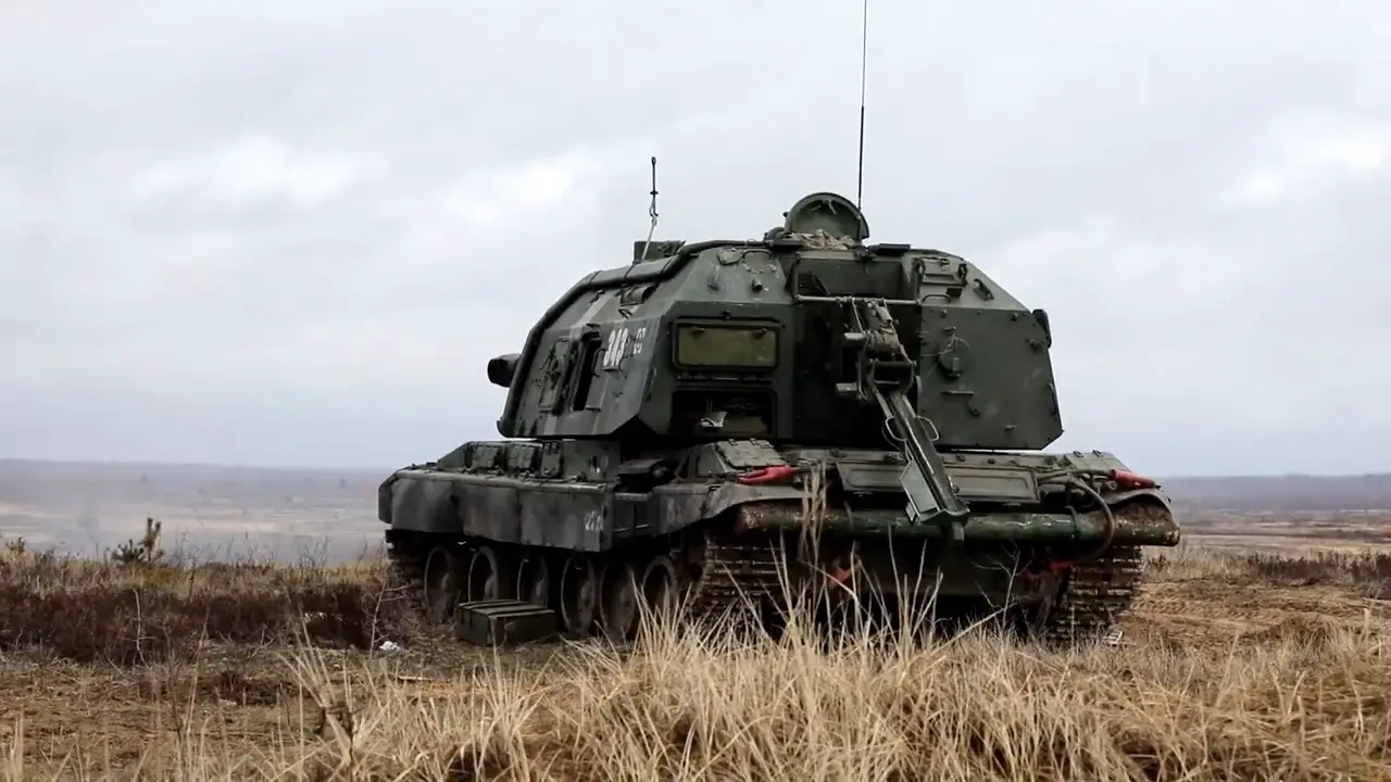 Russiaâ€™s Western Military District Fire Msta-S Artillery Guns