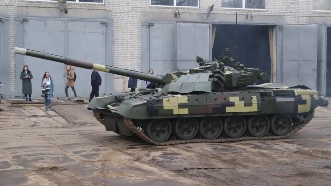 Ukrainian Army Upgraded T-72 Main Battle Tanks