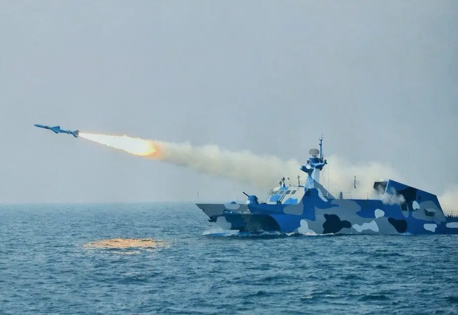 Chinese Type 022 Stealth Fast Missile Boats Conducts Live-fire Exercise