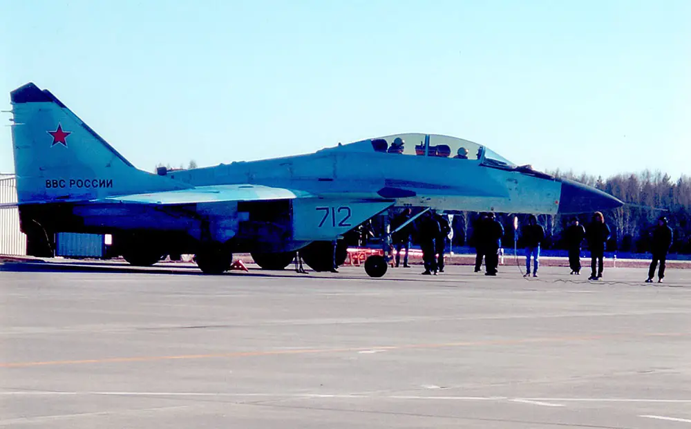 Azerbaijani Air Force Pilots Test-Fly MiG-35 Fighter