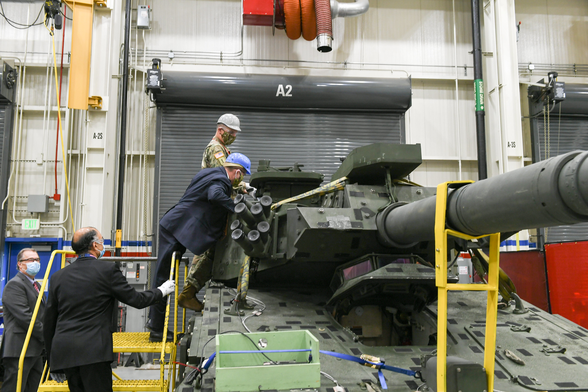 Secretary of the Army, Hon. Ryan D. McCarthy visit BAE Systems and inspect BAE's Mobile Protected Firepower (MPF)
