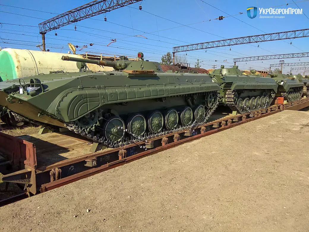 Ukraine Begins Receiving BVP-1 infantry fighting vehicle