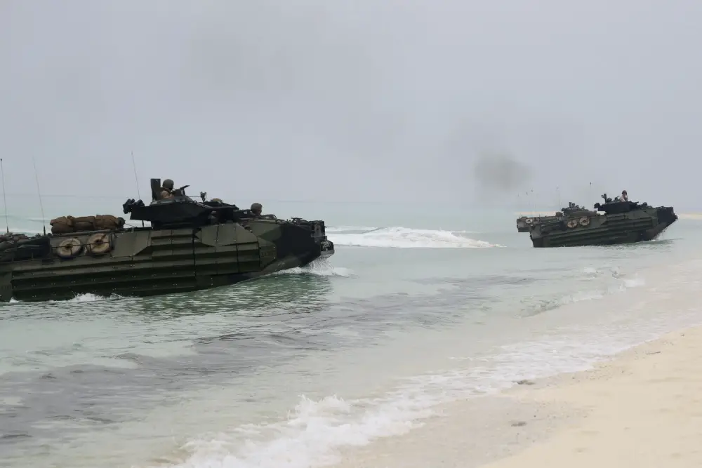 US Marine Corps 26th MEU Begins Sustainment Training on Saudi Arabian Islands