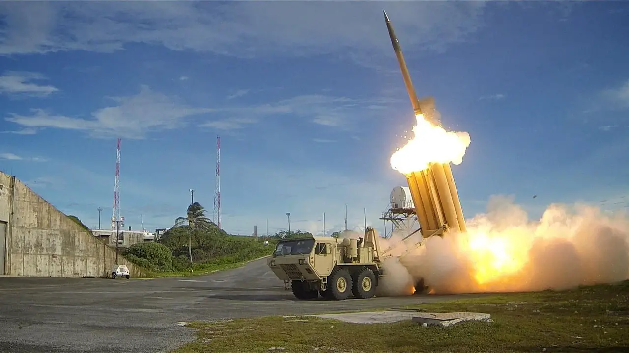HEMTT-based M1075 Terminal High Altitude Area Defense (THAAD) Missile Launcher