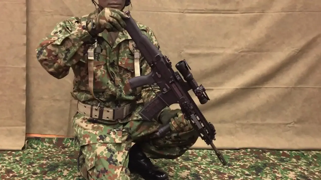 Japan Ministry of Defense Unveils Howa Type 20 Assault Rifle