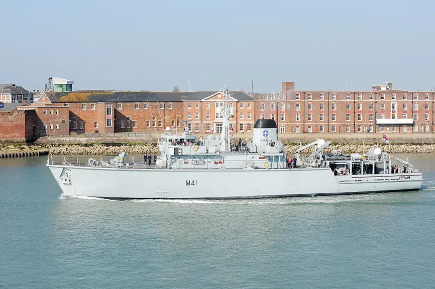 Lithuania Acquires HMS Quorn Mine Countermeasures Vessel