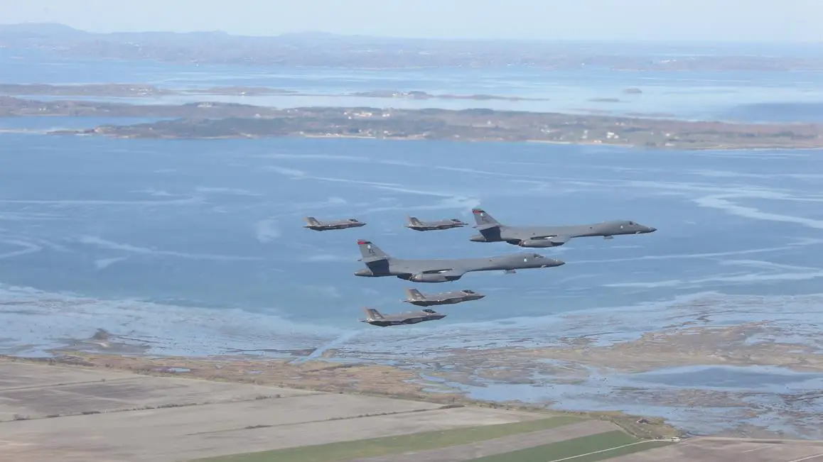 Norwegian F-35s and US Air Force B-1s training together in Norway. Photo by the Norwegian 331 Squadron
