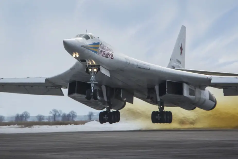 Russian Defense Ministry Receives Two Upgraded Tu-160 White Swan