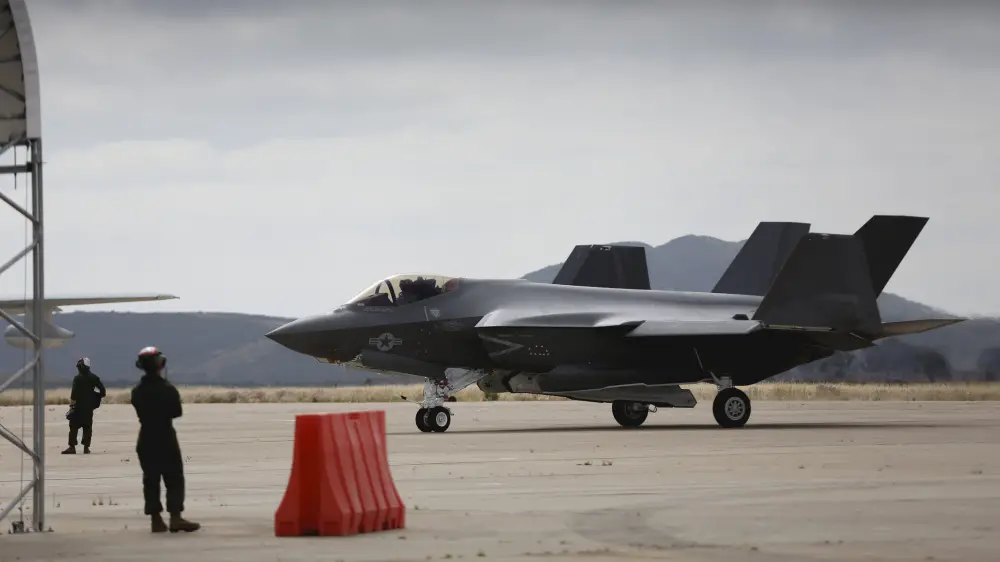 US Marine Corps Receives F-35C Fighters at Miramar Air Station