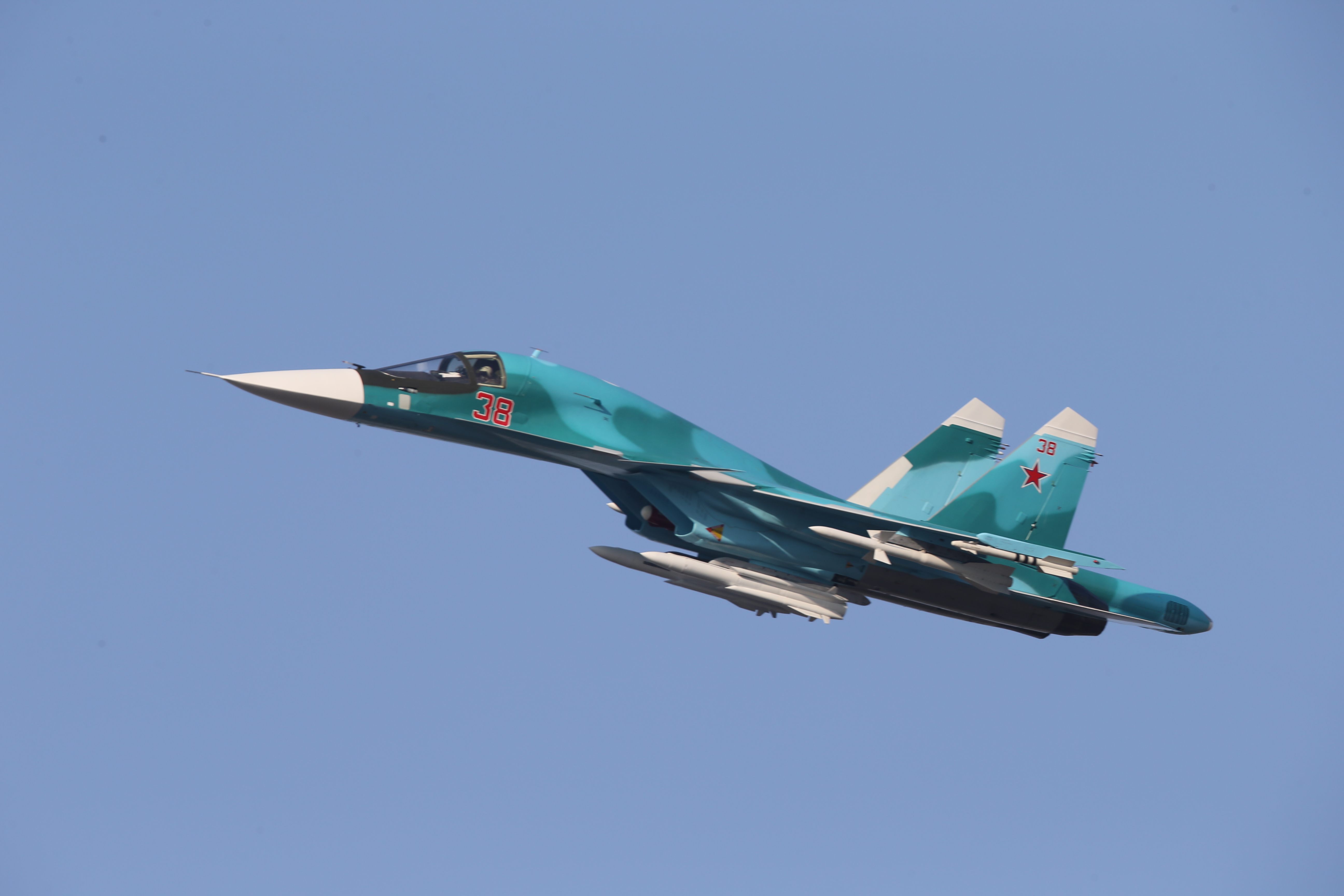 Sukhoi Su-34 fighter-bomber/strike aircraft