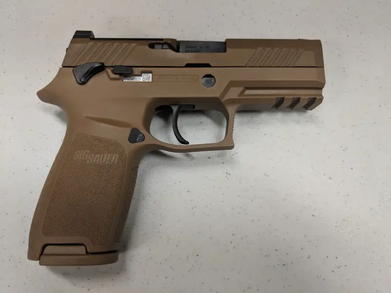 US Air Force Begins to Introduce New SIG Sauer M18 Handgun for Security Forces