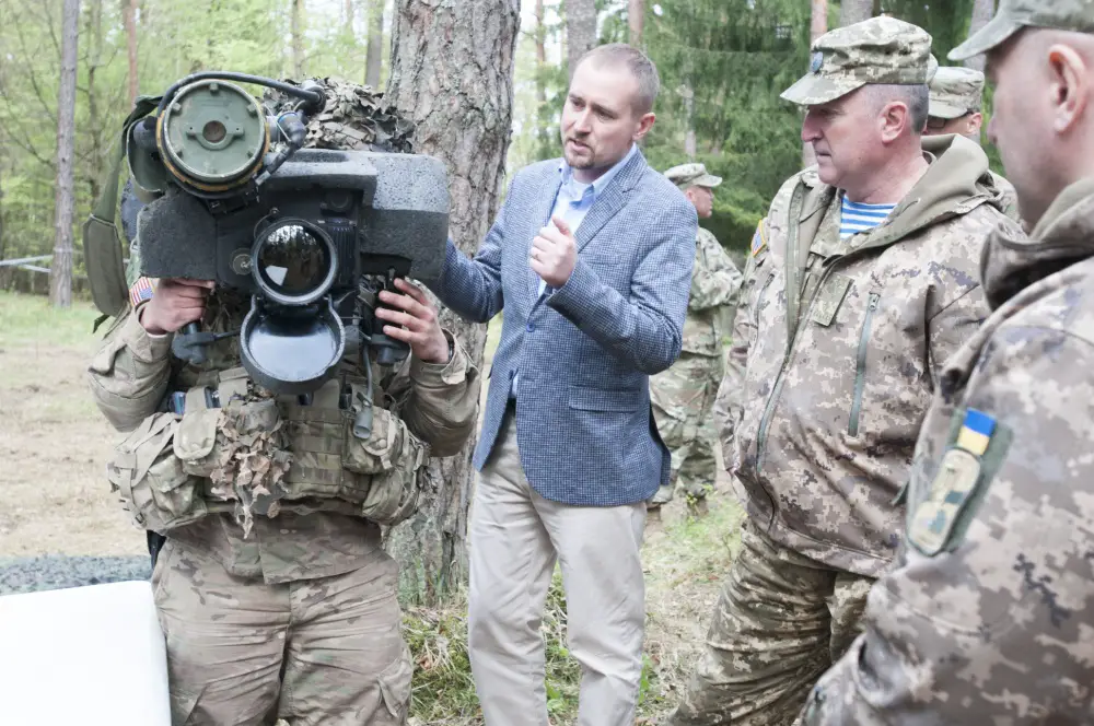 A delegation of senior Ukrainian military officials observes a U.S. Army unit currently conducting training at the combat training center at Hohenfels Training Area, Germany on May 9, 2017. A soldier demonstrates how to use the Javelin anti-tank missile system. Under the mentorship of Joint Multinational Training Group-Ukraine, currently led by the U.S. Army's 45th Infantry Brigade Combat Team, the Ukrainian military is working towards establishing a NATO interoperable Combat Training Center by 2020. (Photo by 1st Lt. Kayla Christopher, 45th Infantry Brigade Combat Team)