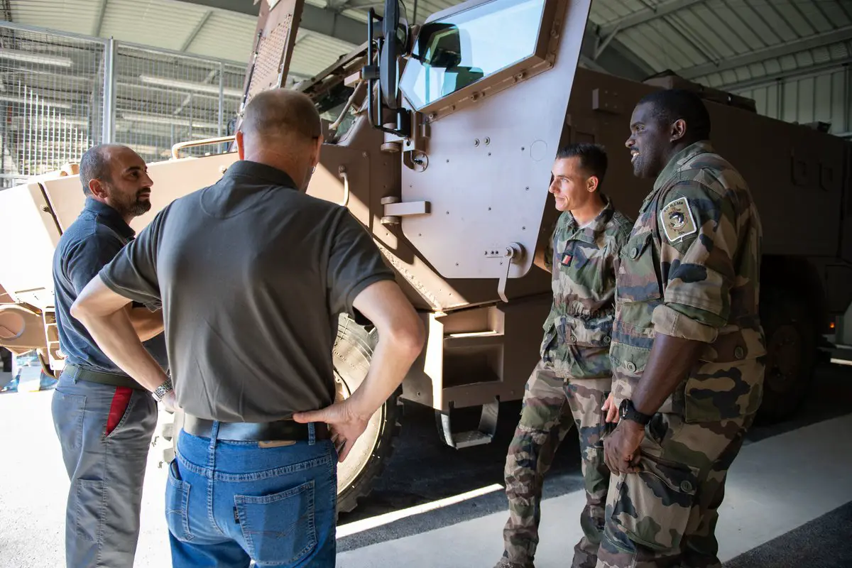 French 21st Marine Infantry Regiment Receives VBMR Griffon Armored Vehicles