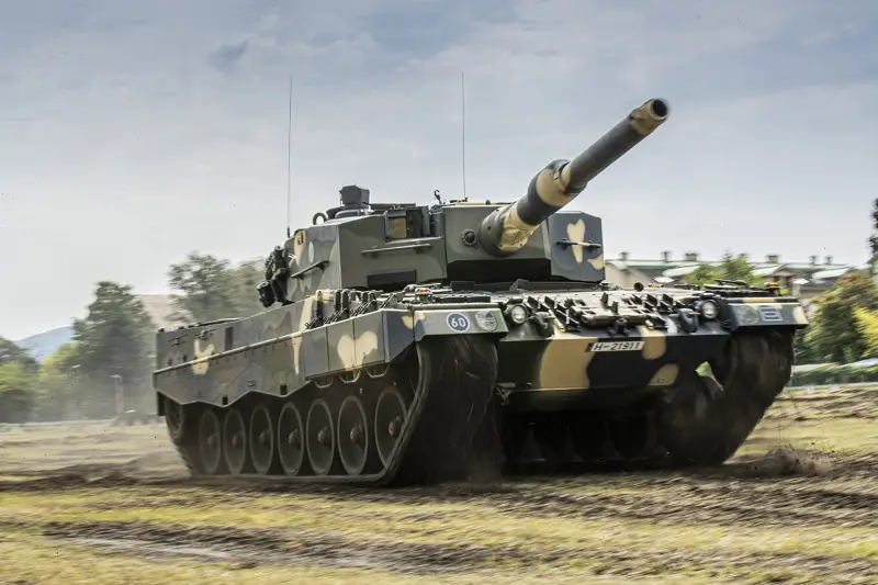 Hungarian Armed Forces Leopard 2A4HU Main Battle Tank