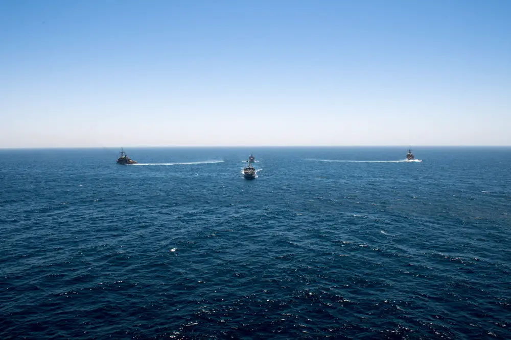 Saudi, UK, U.S. Navies Conduct Mine Countermeasures Interoperability Training