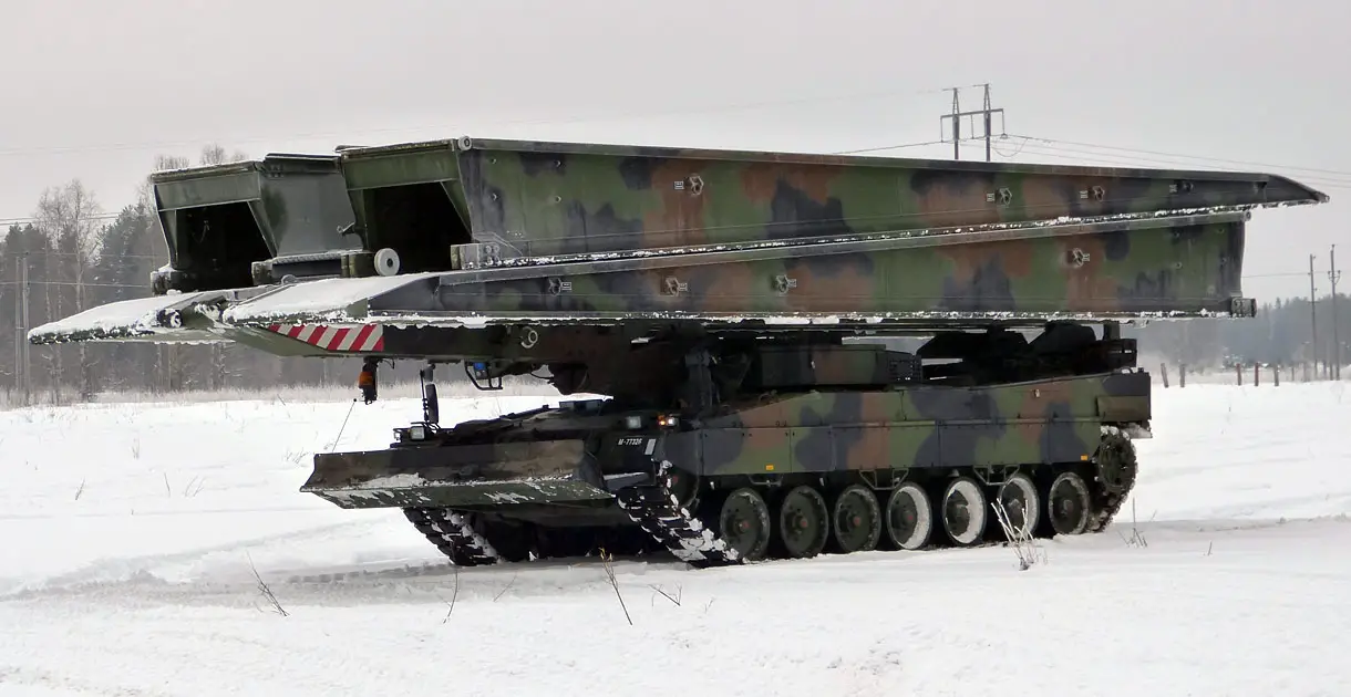 German Army Receives Further Leguan Leopard 2 Bridge Layer